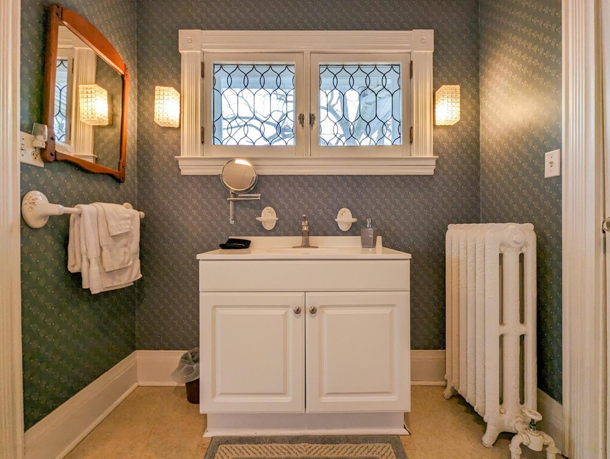 Hudson Manor Bed & Breakfast Watkins Glen Extérieur photo