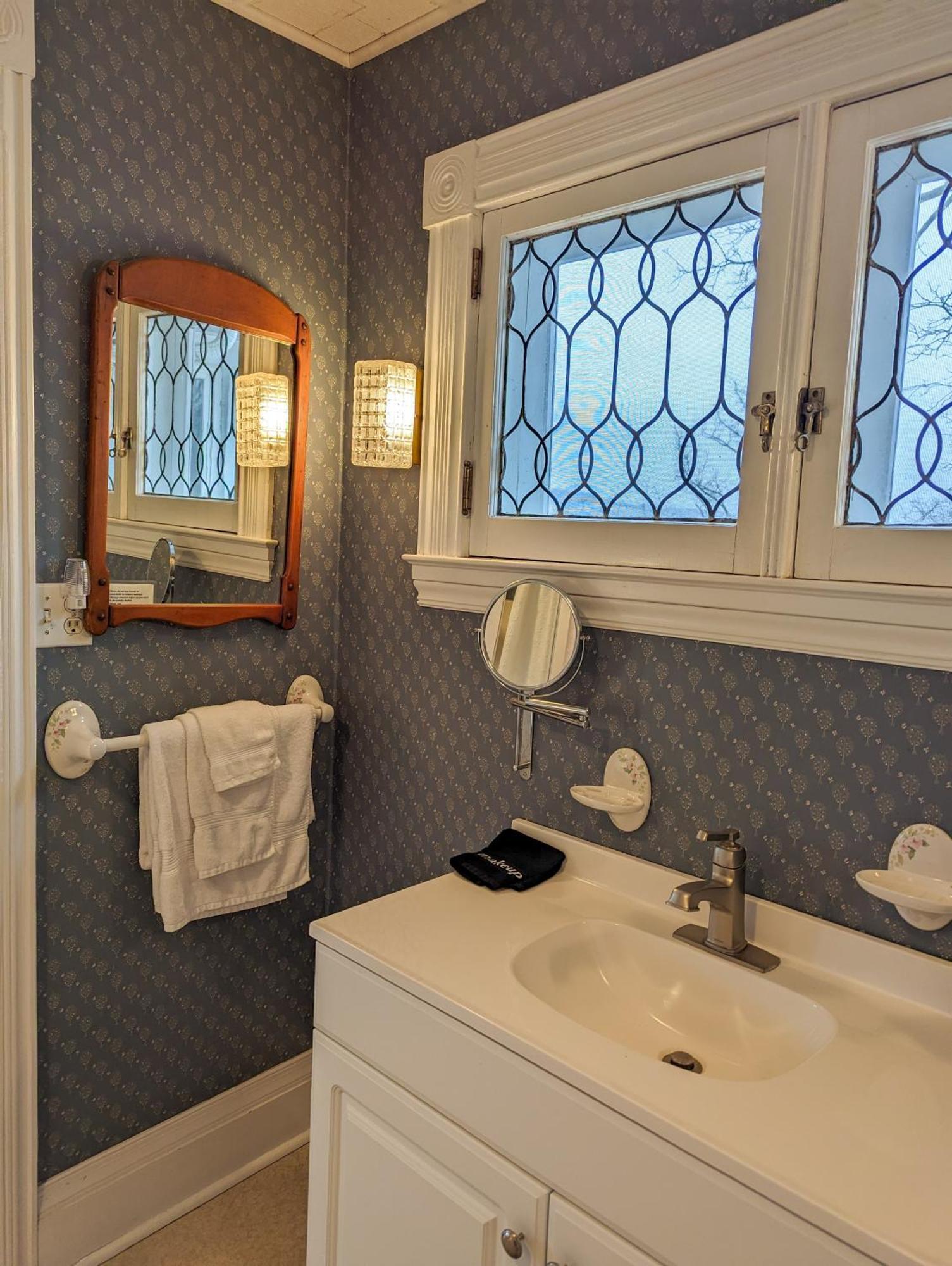 Hudson Manor Bed & Breakfast Watkins Glen Extérieur photo