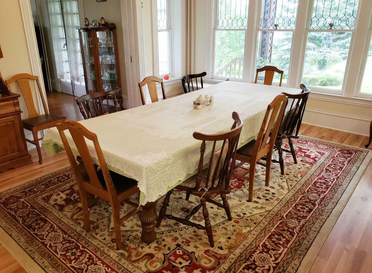Hudson Manor Bed & Breakfast Watkins Glen Extérieur photo
